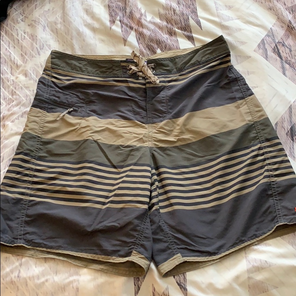 Men’s Patagonia board shorts